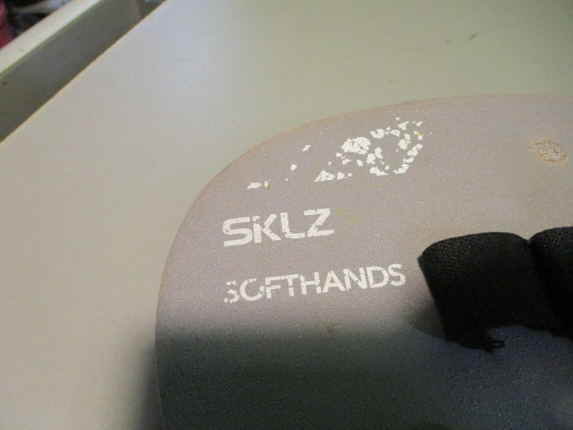 Load image into Gallery viewer, Used SKlZ Soft Hands Fielding Trainer

