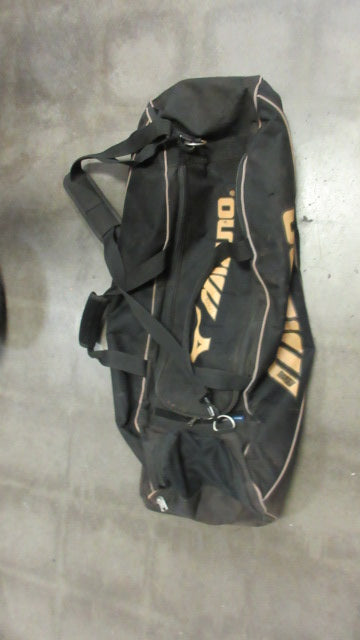 Used Mizuno Equipment Bag - wear