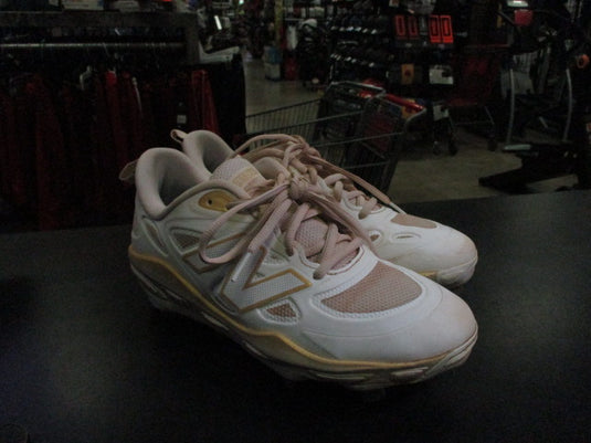 Used New Balance Velo V4 Metal Baseball Cleats Size 7.5