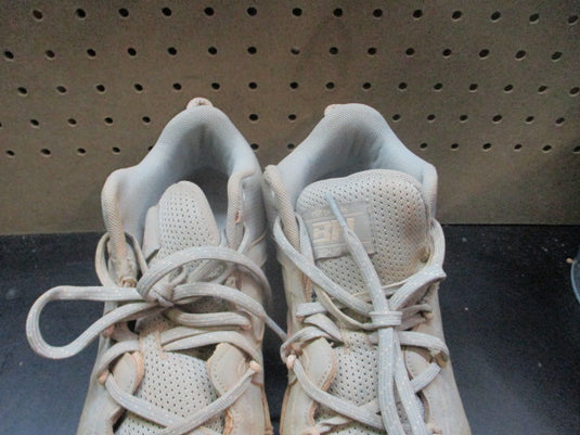Used Under Armour Men's Harper 8 Mid RM Baseball Cleats - Size 9