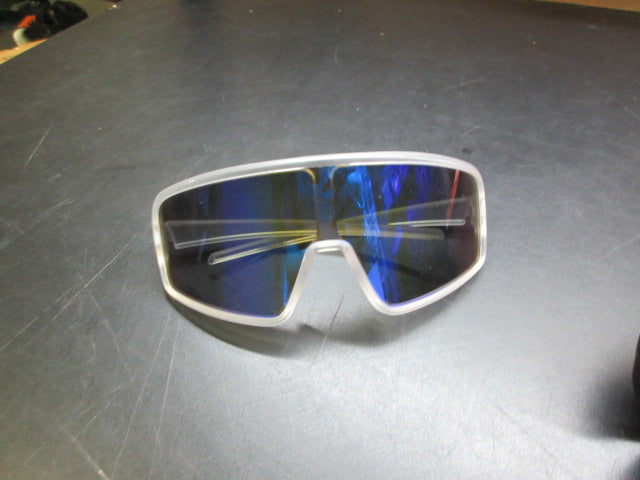 Load image into Gallery viewer, Used Baseball Sunglasses
