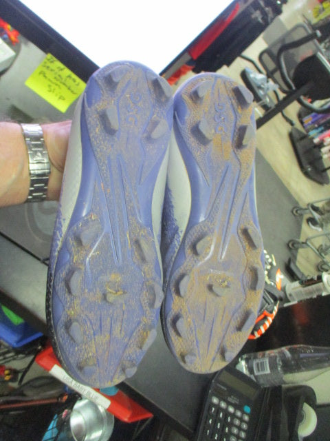Load image into Gallery viewer, Used DSG Speed Viper Sz 3.5 Soccer Cleats
