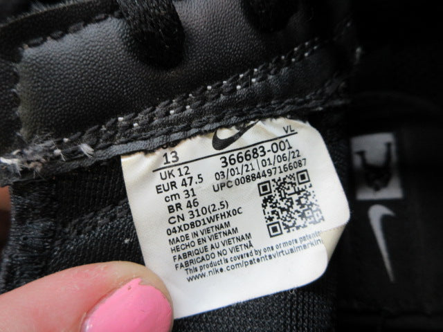 Load image into Gallery viewer, Used Nike Speedsweep VII Wrestling Shoes - Size 13
