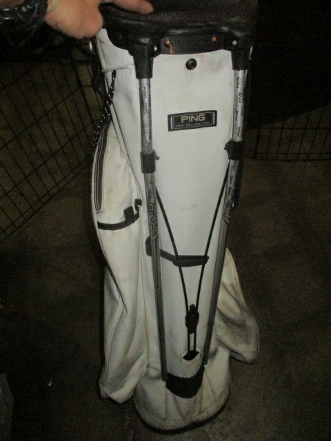 Load image into Gallery viewer, Used Ping E2 Enhanced Ergonomics Golf Stand Bag with Carry Strap Heavy Use
