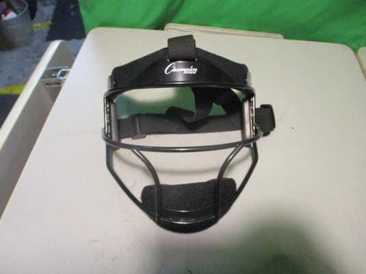 Used Champion Sports Youth Softball Feilders Mask