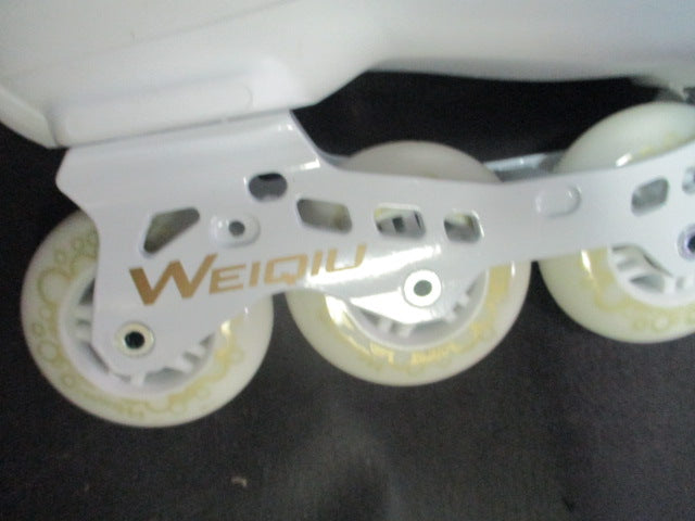 Load image into Gallery viewer, Weiqiu Size 6 In-line Skates
