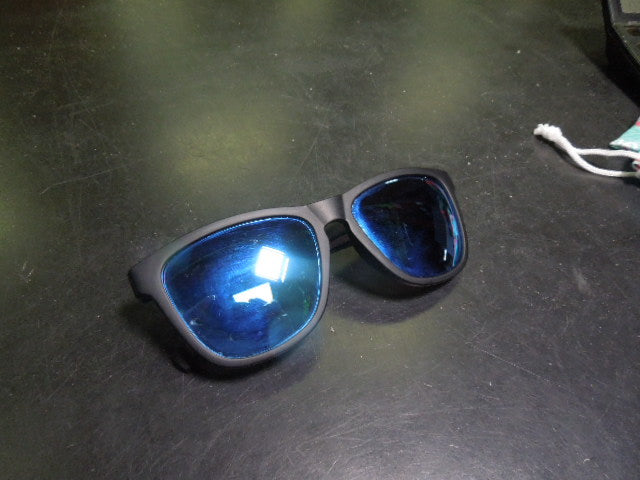 Load image into Gallery viewer, Used Goodr Glasses with Microfiber Carry Bag

