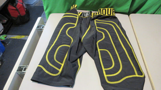 Used Under Armour Padded Size Medium Compression Shorts