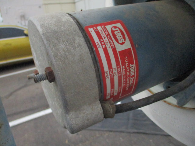 Load image into Gallery viewer, Used Jugs Dual Wheel Pitching Machine
