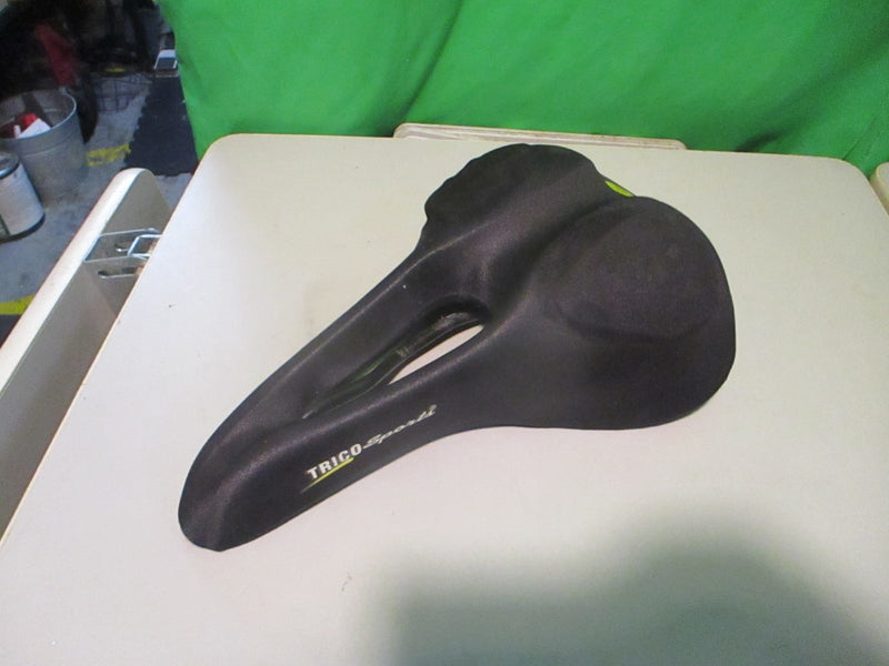 Load image into Gallery viewer, Used Trico Sports Padded Bicycle Seat
