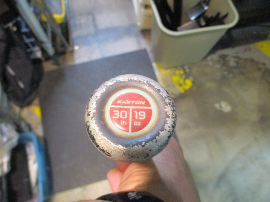 Used Easton Quantum (-11) 30" USA Baseball Bat