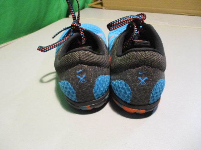 Load image into Gallery viewer, Used Nike Grind Size 6 Track &amp; Field Spike Shoes
