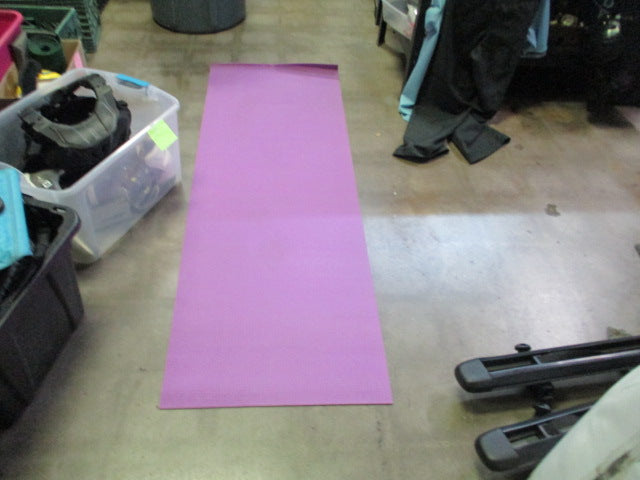Load image into Gallery viewer, Used Purple YOGA MAT
