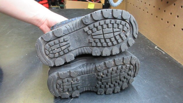 Load image into Gallery viewer, Used Northside Youth Insulated Winter Boots - Size 6
