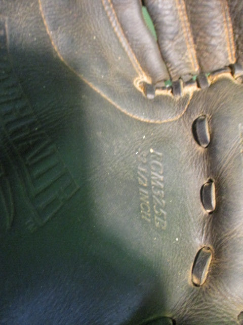 Load image into Gallery viewer, Used Rawlings Renegade Catchers Glove 32.5&quot; - RHT
