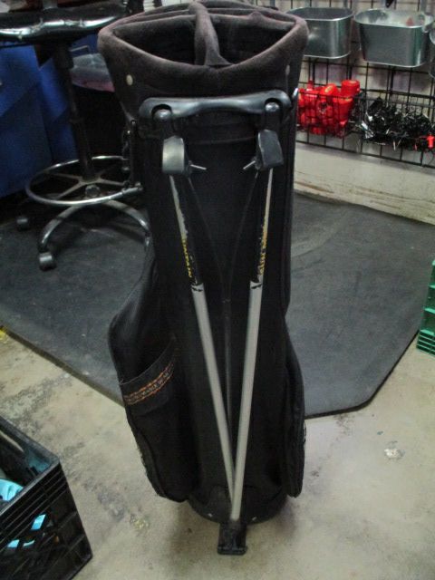 Load image into Gallery viewer, Used Sun Mountain 3-5 Sunday Bag in Black
