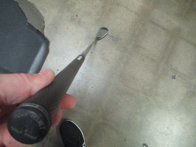 Load image into Gallery viewer, Used Clevland 60Deg RH Tour Action 900 Wedge
