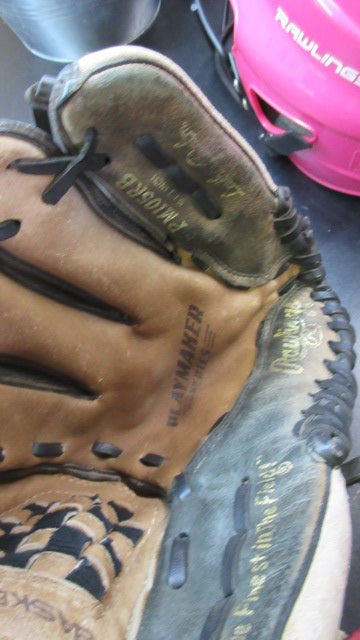 Load image into Gallery viewer, Used Rawlings Play Maker Series 10.5" Glove - RHT
