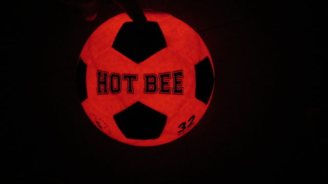 Load image into Gallery viewer, New Hot Bee Size 5 Light Up Soccer Ball Rechargeable Soccer Ball

