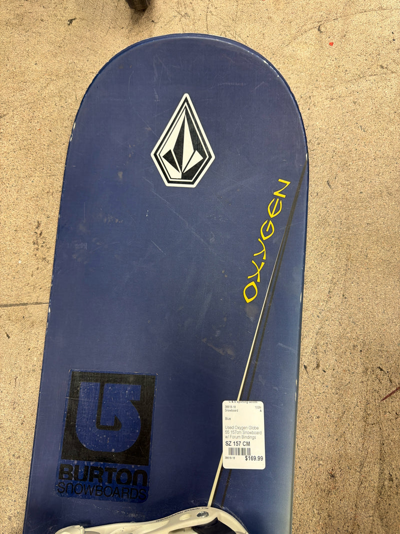 Load image into Gallery viewer, Used Oxygen Globe 55 157cm Snowboard w/ Forum Bindings
