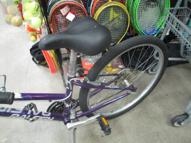 Load image into Gallery viewer, Used Raleigh Eva 2.0 26&quot; 21-Speed Mountain Bike XS Frame
