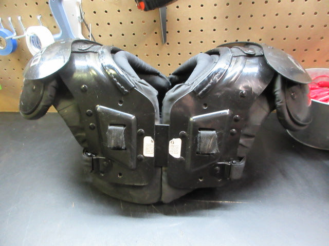 Load image into Gallery viewer, Used Champro Gauntlet 1 Football Shoulder Pads - Size Youth Medium 80-110 lb
