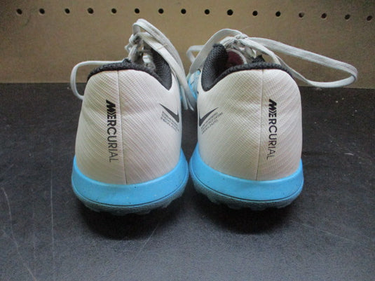 Used Nike Mercurial Vapor 15 Club Indoor Soccer Cleats - Size Youth 2