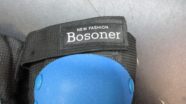Load image into Gallery viewer, Used New Fashion Bosoner Skating Knee Pads - Size Small
