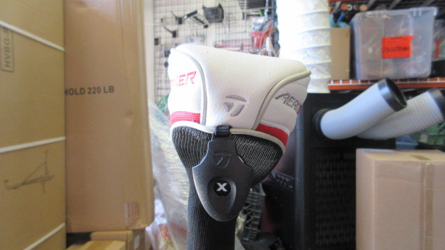 Load image into Gallery viewer, Used TaylorMade Aero Burner 14 Deg Mini Driver w/ Head Cover - RH
