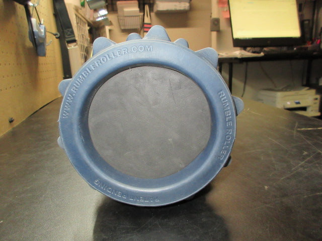Load image into Gallery viewer, Used Rumble Roller 31"x6" Foam Roller
