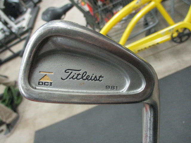 Load image into Gallery viewer, Used Titleist DCI 981 2 Iron - RH
