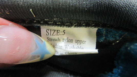 Used Wave Women's Water Shoes - Size 5