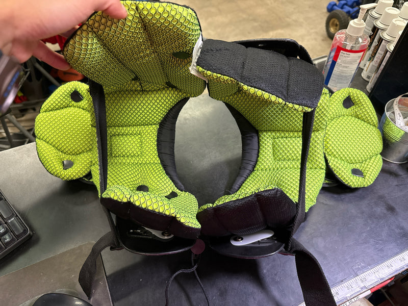 Load image into Gallery viewer, Used Schutt Y Flex Youth Football Shoulder Pads Size XL
