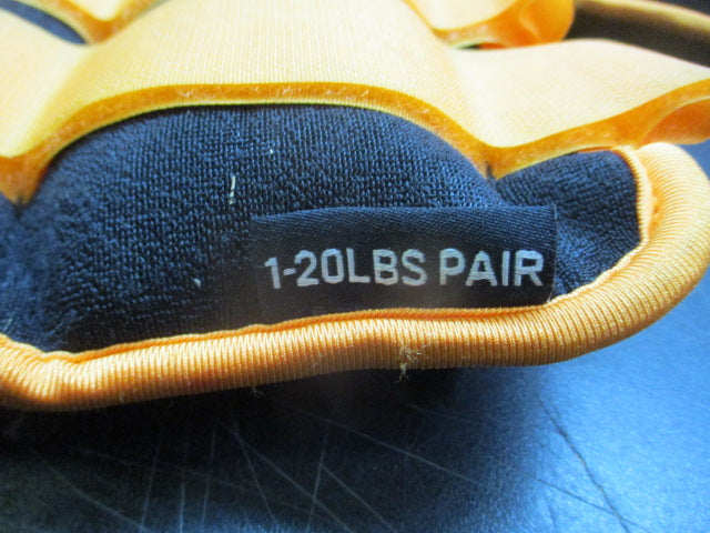 Load image into Gallery viewer, Used Fragraim Adjustable Ankle Weights 1-20 LBS Pair with Removable Weight

