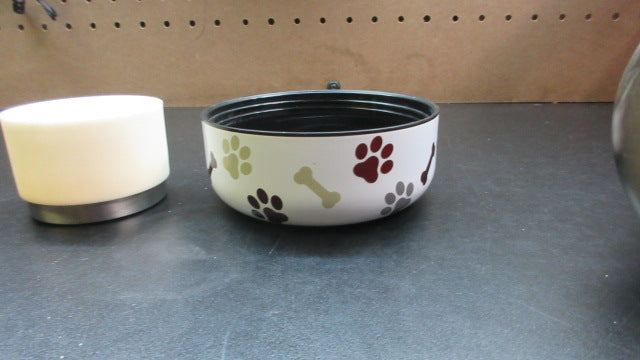 Load image into Gallery viewer, Asobu Insulated Water Bottle W/ Removable Dog Bowl - White
