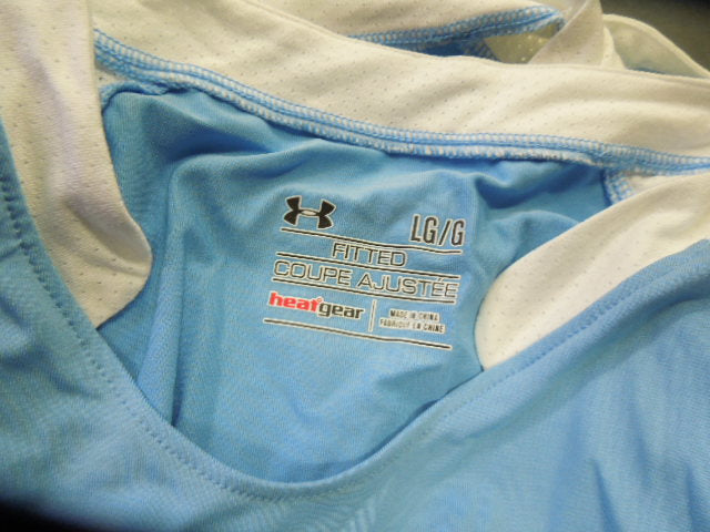 Load image into Gallery viewer, Under Armour Womens Cap Sleeve Volleyball Jersey Heatgear Fitted Size LG
