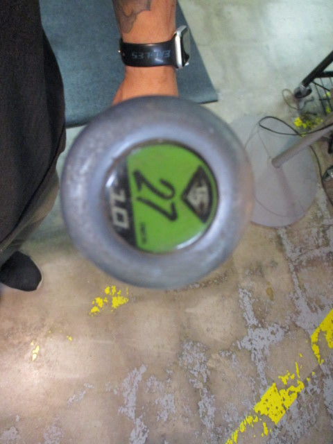 Load image into Gallery viewer, Used Louisville Slugger Omaha (-10) 27&quot; USA Baseball Bat
