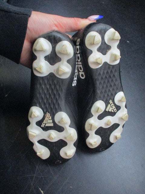 Load image into Gallery viewer, Used Adidas Copa Icon 2 FG Indoor Soccer Cleats - Size Youth 12
