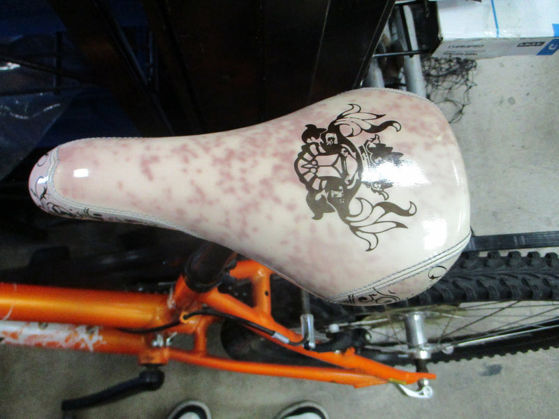 Load image into Gallery viewer, Used GT Scamp 24" 21 Speed Mountain Bike
