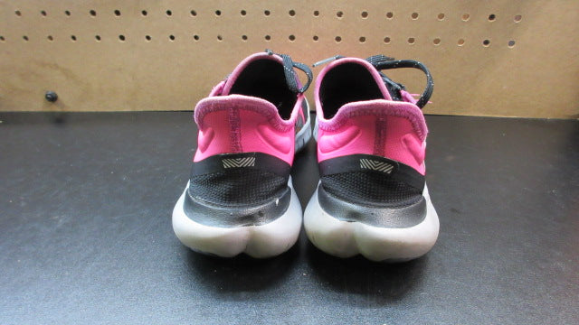 Load image into Gallery viewer, Used Nike Free RN 5.0 Shield &quot;Fire Pink&quot; Running Shoes - Size 8
