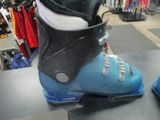 Used Salomon Kids Size 4 Ski Boot