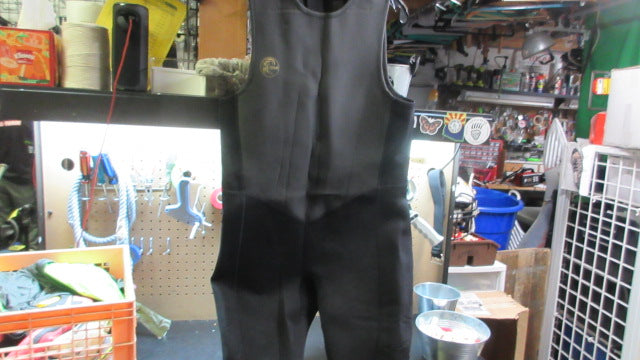 Load image into Gallery viewer, Used O'Neill Sleeveless Shorty Wetsuit - Size 3XL
