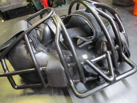 Umpire Catchers Mask