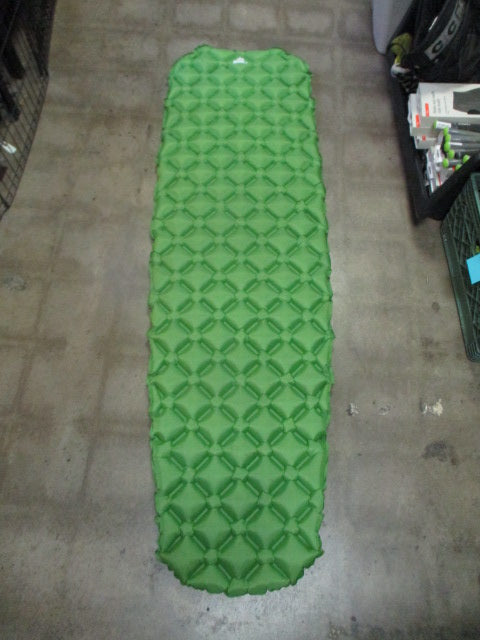 Used Outdoorsman Lab Inflatable Sleeping Pad in Green