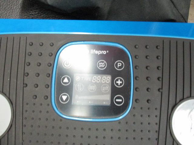 Load image into Gallery viewer, Used Life Pro Rumblex Plus 4D Vibration Plate (Remote Behind Counter)
