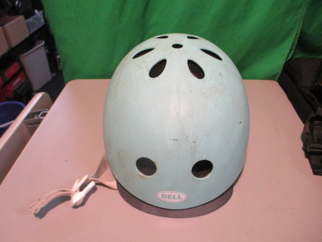 Load image into Gallery viewer, Used Bell Youth Medium Bicycle Helmet
