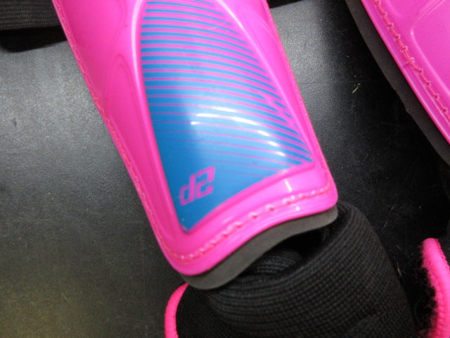 Load image into Gallery viewer, Used Champro D2 Soccer Shin Guards - Size XS
