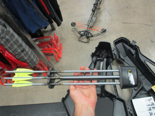 Load image into Gallery viewer, Used Wicked Ridge Warrior Ultra Light Crossbow Kit
