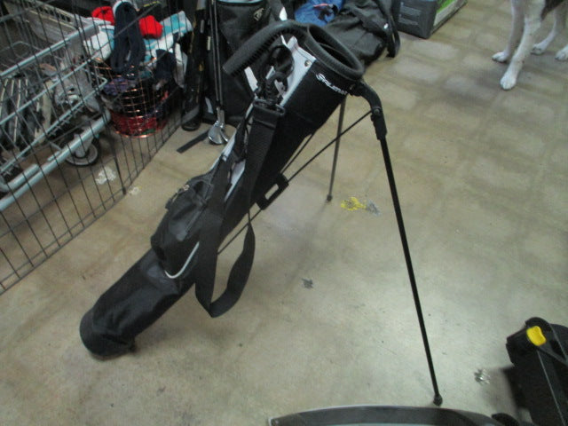 Load image into Gallery viewer, Used Orlimar Sunday Bag in Black
