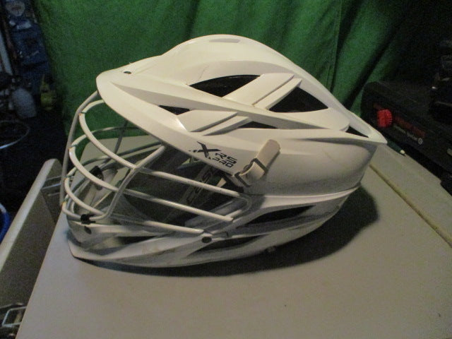 Load image into Gallery viewer, Used Cascade XRS Pro White Adjustable Lacrosse Helmet
